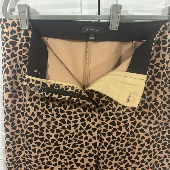 Ann Taylor Black and Tan Skinny Pants - Picture 9 of 13